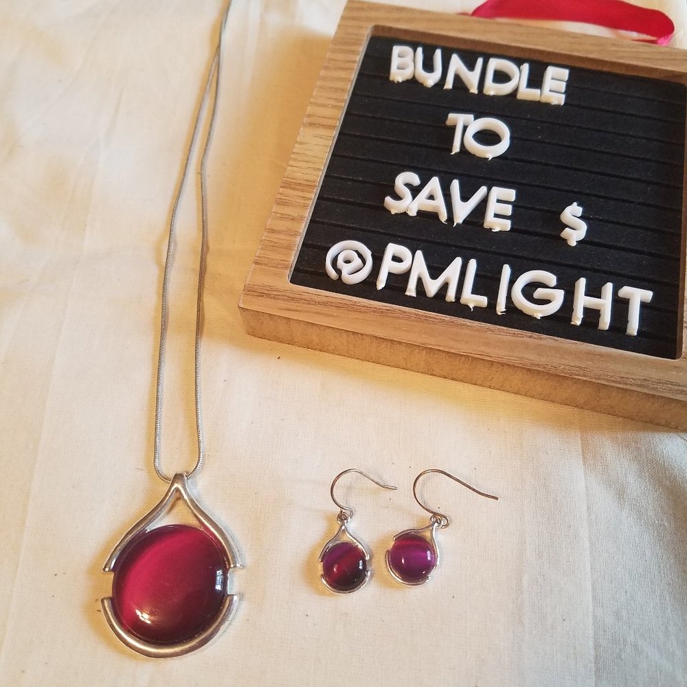 KR Stamped Necklace and Earrings Set Silver w/Dark Pink